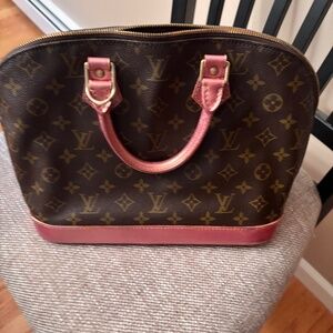 Louis Vuitton Alma